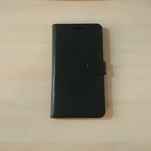 Samsung Galaxy A7 2017 Bookcase Zwart